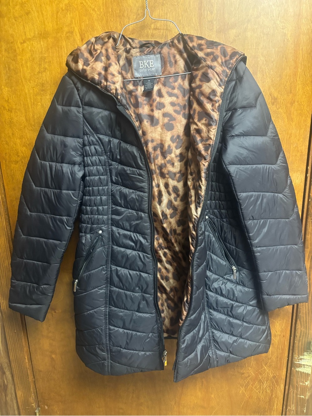 BKE Black Quilted Puffer Jacket with Leopard-Print Lining